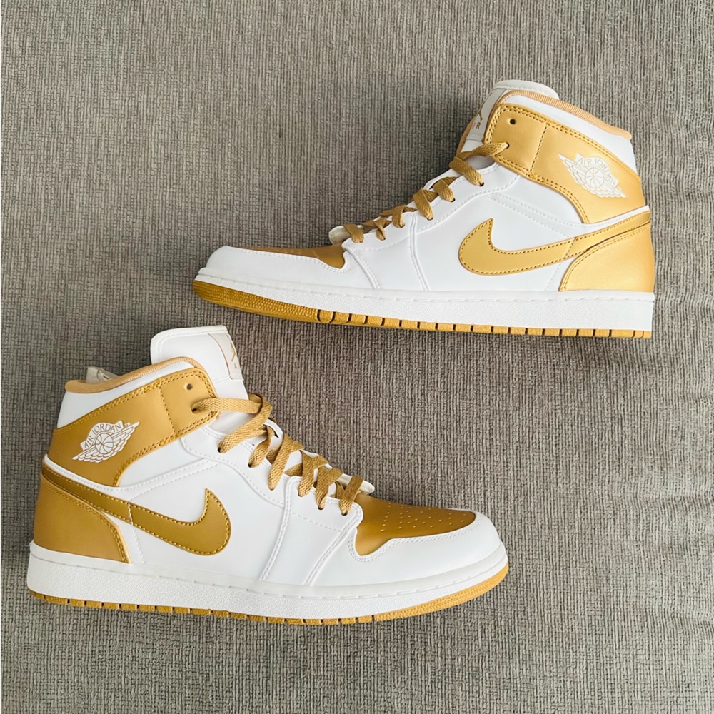 Mens Air Jordan 1 Mid